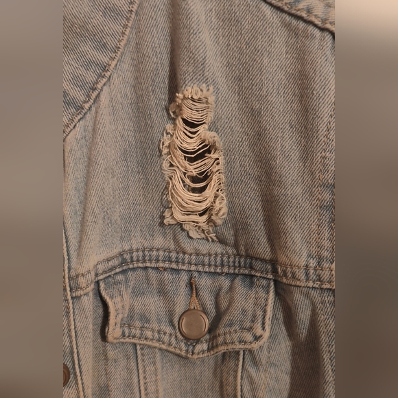 Distressed Ivory Ella Denim Jacket - Picture 2 of 6